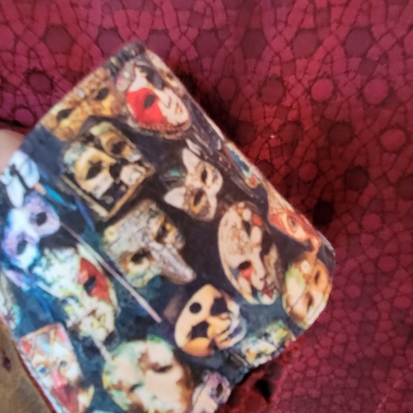 Robert Graham medium burgandy button down dress shirt - Picture 9 of 9